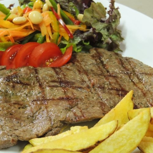 Plato fuerte: lomo a la parrilla